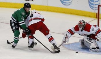 Andrej Sekera v akcii