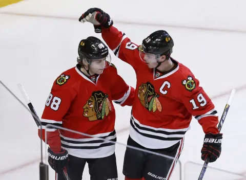 Patrick Kane a Jonathan Toews