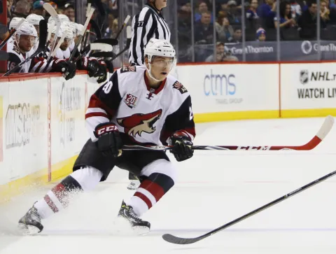 Byť trojkou draftu nestačí. Dylan Strome smeruje k juniorom