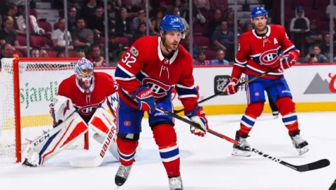 Mark Streit (v strede)