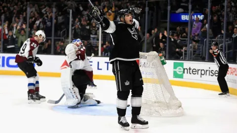 Dustin Brown