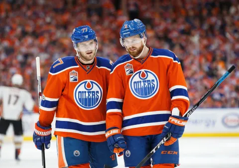 Oscar Klefbom & Adam Larsson