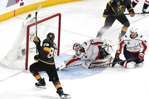 Braden Holtby