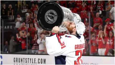 Philipp Grubauer