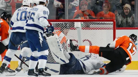 VIDEO: Flyers neuveriteľným obratom prepísali históriu NHL!