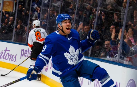 Noc hattrickov v NHL, k videniu boli až 3 a nebolo to vždy len o troch góloch
