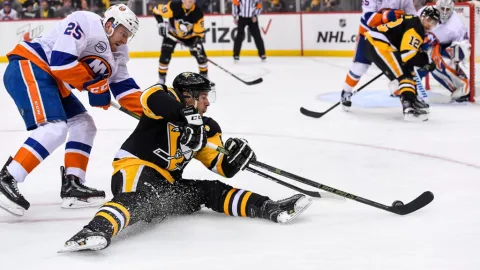 Hrajú bez energie, zápalu, kapitán bez bodu. Pittsburgh drtia podceňovaní Islanders