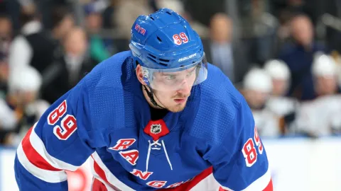 New York Rangers dávajú dvojicu Rusov na predaj
