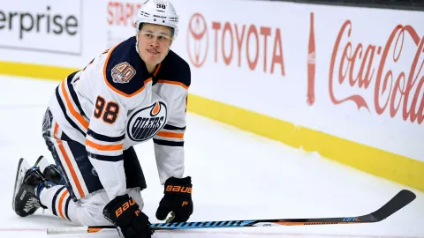 Za Edmonton už viac hrať nebude, varuje Puljujarvi