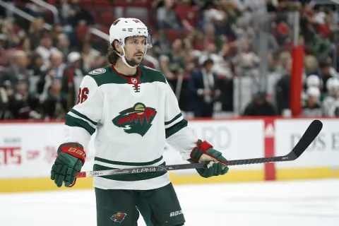 Pribrzdilo ho zranenie ruky: Zuccarello sa opäť zabáva hokejom a je lepší ako predtým!