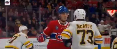Juraj Slafkovský verzus Charlie McAvoy