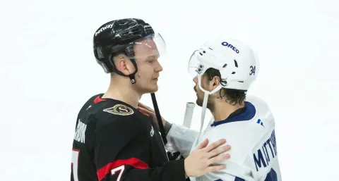 Brady Tkachuk a Auston Matthews