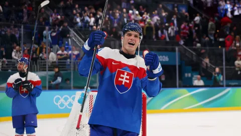 Juraj Slafkovský v drese Slovenska